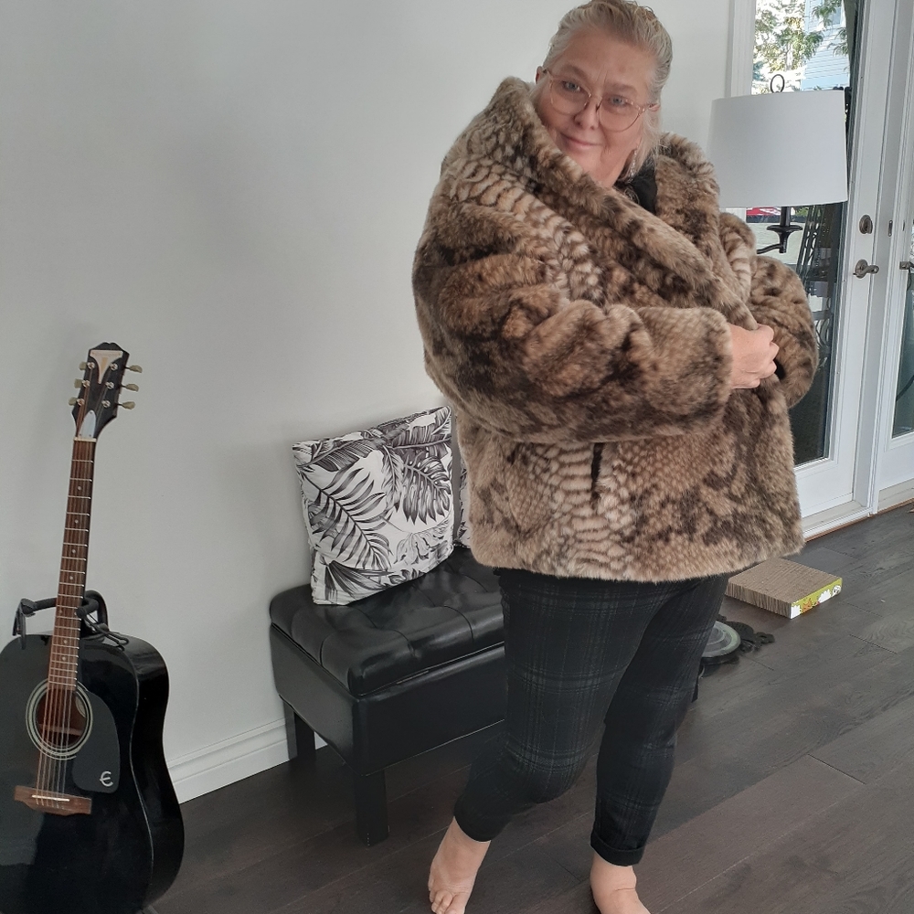 Winter jacket - Picture 2 of 10